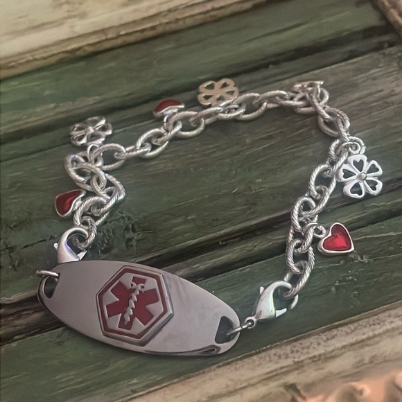 Medical Bracelet - Picture 1 of 2